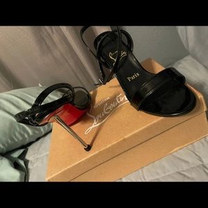 Red bottom heels black